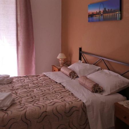 Gisira Appartment Katania Zewnętrze zdjęcie