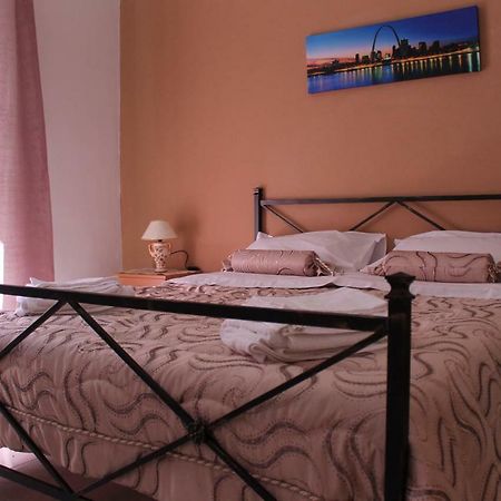 Gisira Appartment Katania Zewnętrze zdjęcie