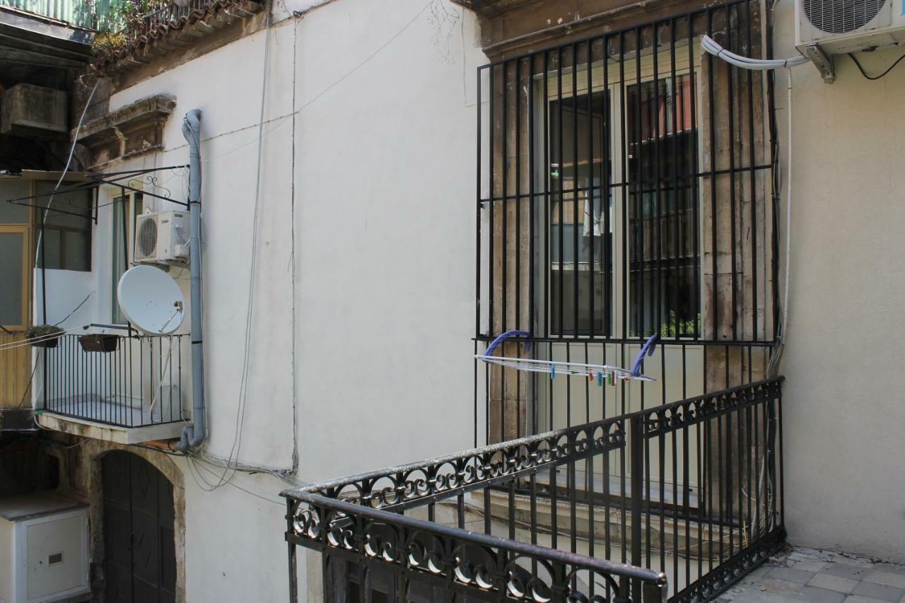 Gisira Appartment Katania Zewnętrze zdjęcie